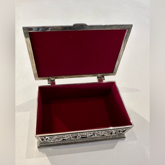 Vintage silver plated jewelry box - Picture 6 of 7